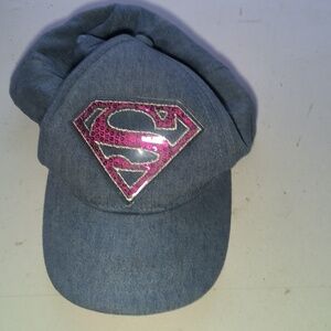 DC Comic Supergirl Hat Size